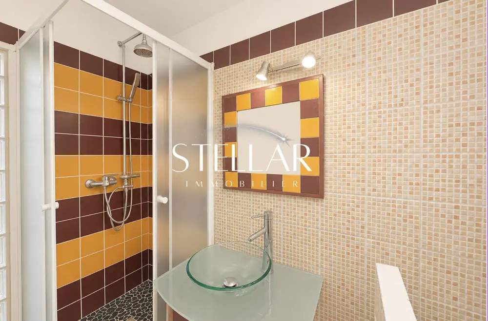 Salle d'eau, Appartement T3 vue mer, Boucan-Canot à Saint-Gilles, Boucan-Canot (97434), Stellar Immobilier